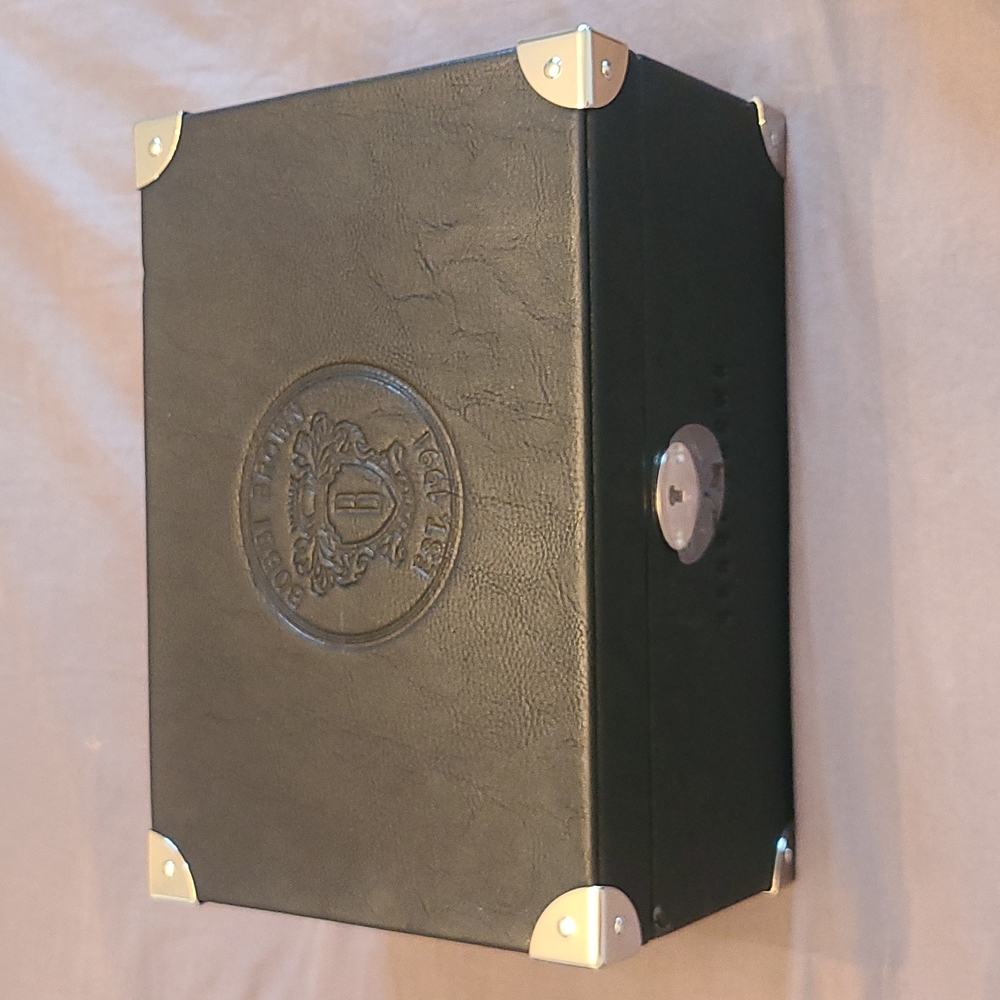 Bobbi brown leather makeup trunk